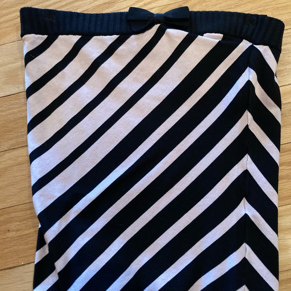 Bebe bow size large date night top